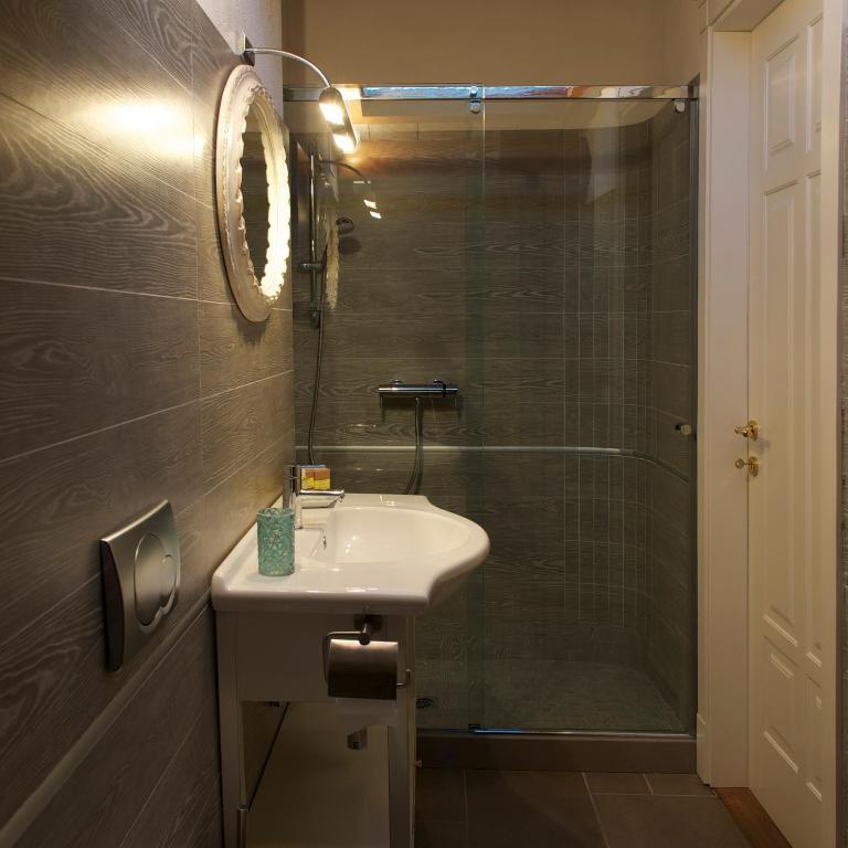 M Club De Luxe B&B 라벤나 객실 사진